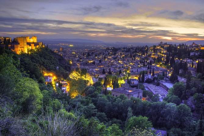 Albayzín y Sacromonte, Unesco Heritage Neighborhoods - Stop 2: Sacromonte Caves, Caló Culture, and Flamenco Atmosphere