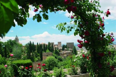 Alhambra and Generalife Skip-the-Line Ticket with Guide - Palace of Carlos V: the Renaissance square and circular courtyard trick