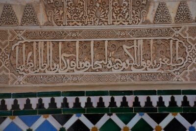 Alhambra Complete: Ticket Skip-the-Line Nasrid Palace and Generalife with Guide - Alcazaba: The Oldest Fortress Layer You Shouldn’t Skip