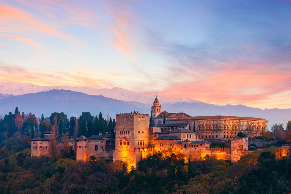 Alhambra, Nasrid Palaces, and Generalife 3-Hour Guided Tour - Who this tour fits best