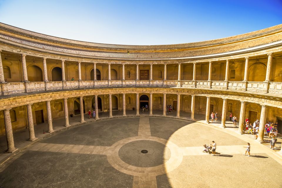 Alhambra, Nasrid Palaces, and Generalife 3-Hour Guided Tour - Nasrid Palaces: where the details do the talking