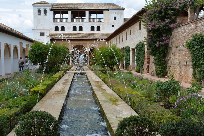 Alhambra: Skip-the-Line to Nasrid Palaces & Generalife - Should you book this Alhambra skip-the-line tour?