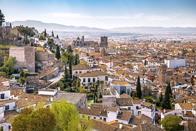 Alhambra with Nazaries Palaces Private Tour - Price and what you’re really paying for at $168.09