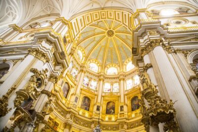 Granada: 3-Hour Cathedral and Royal Chapel Tour - Meeting at Plaza Bib Rambla with the orange umbrella