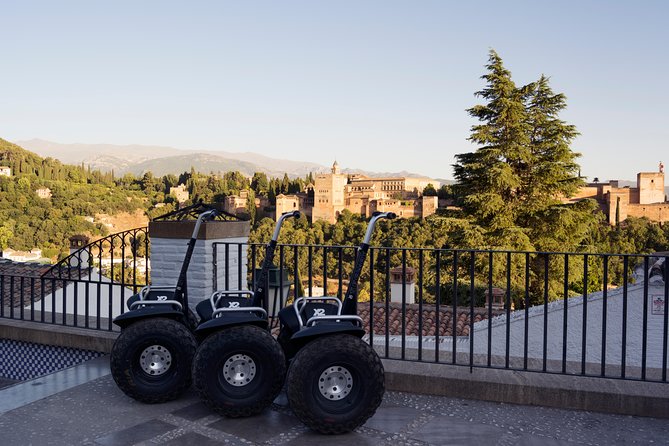 Granada: 3-hour Historical Tour by Segway - Stop 4: Mirador de San Nicolás viewpoint (20 minutes)
