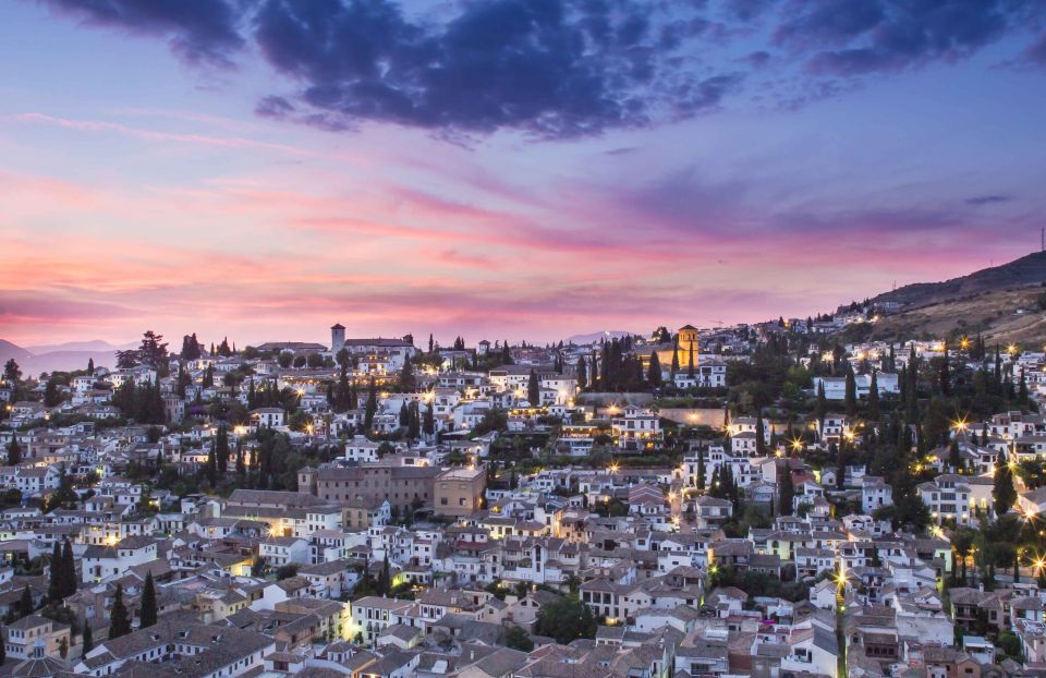 Granada: Albaicin and Sacromonte Evening Walking Tour - Meeting Point: Plaza Isabel la Católica (And Why It’s a Smart Start)