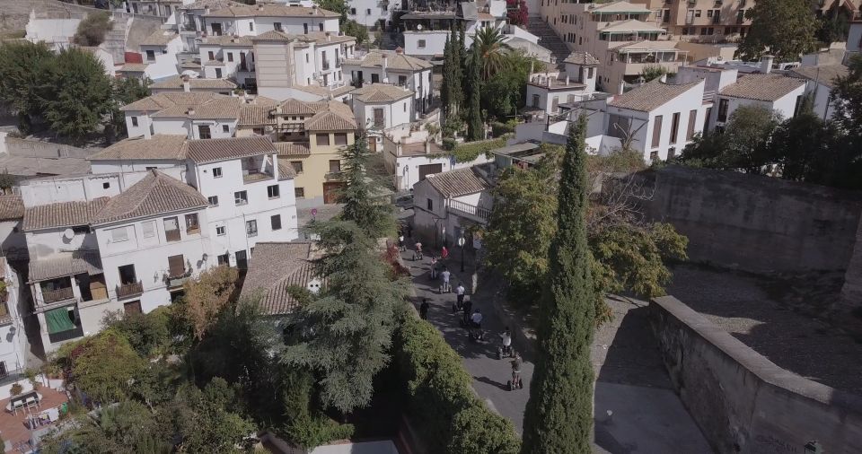 Granada: Albaicin and Sacromonte Segway Tour - Logistics that matter: where to meet and what to bring