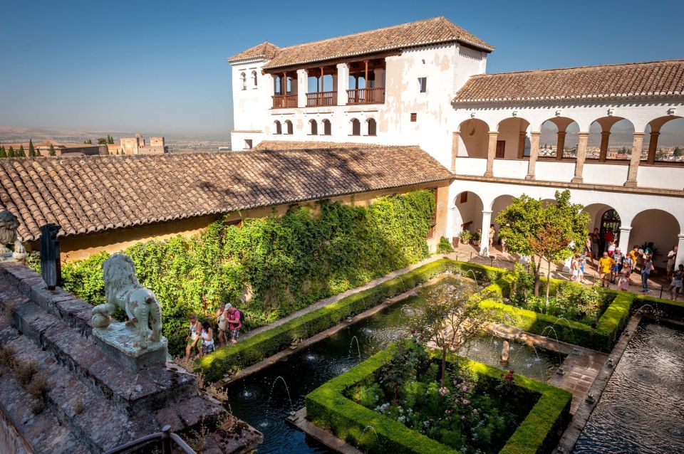 Granada: Alhambra Entry Ticket with Audio Guide - Alcazaba Fortress: Fortified Walls and Big Granada Vistas