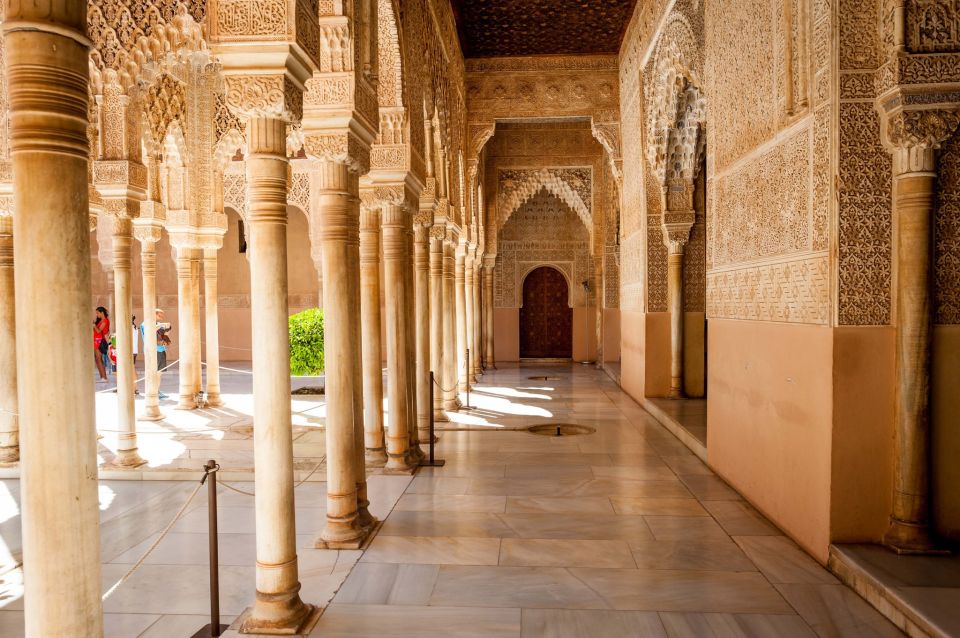 Granada: Alhambra Entry Ticket with Audio Guide - Small Logistics That Can Make or Break the Day