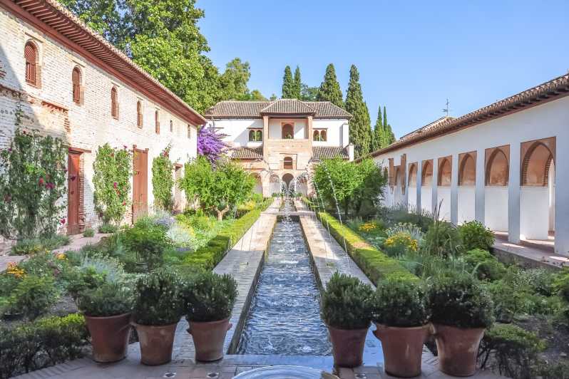 Granada: Alhambra Gardens and Generalife Ticket - Key things to know before you go