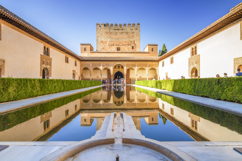 Granada: Alhambra Gardens, Generalife & Alcazaba Guided Tour - Key highlights worth planning around