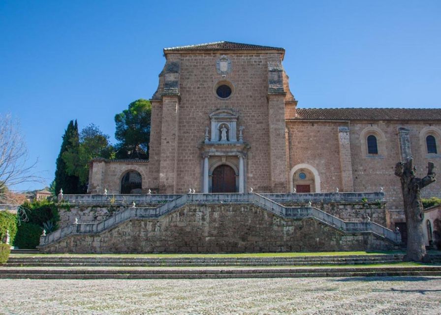 Granada: Cathedral, Royal Chapel & 5 Monuments Combo Ticket - Royal Chapel of the Catholic Monarchs: legends + power in a small space