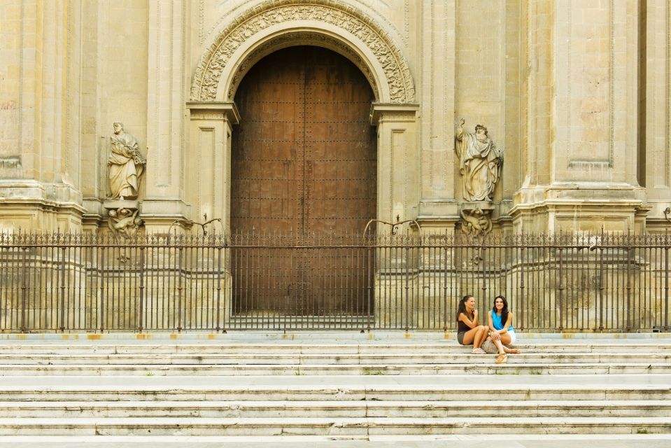 Granada: Cathedral & Royal Chapel Skip the Line Tour - Timing and Rules for a Smooth 2-Hour Visit