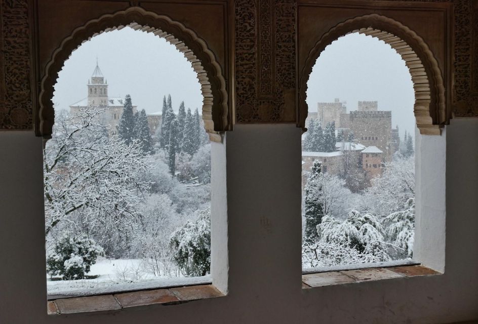 Granada: Fast-Track Alhambra & Nasrid Palaces Guided Tour - Should You Book This Fast-Track Alhambra Tour?