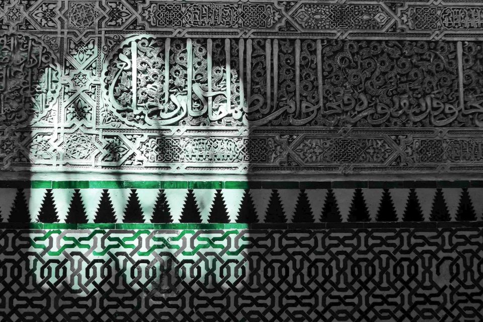 Granada: Fast-Track Alhambra & Nasrid Palaces Guided Tour - How Long Is Enough Time Here?