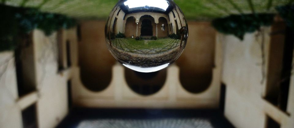 Granada: Fast-Track Alhambra & Nasrid Palaces Guided Tour - Who This Tour Suits Best