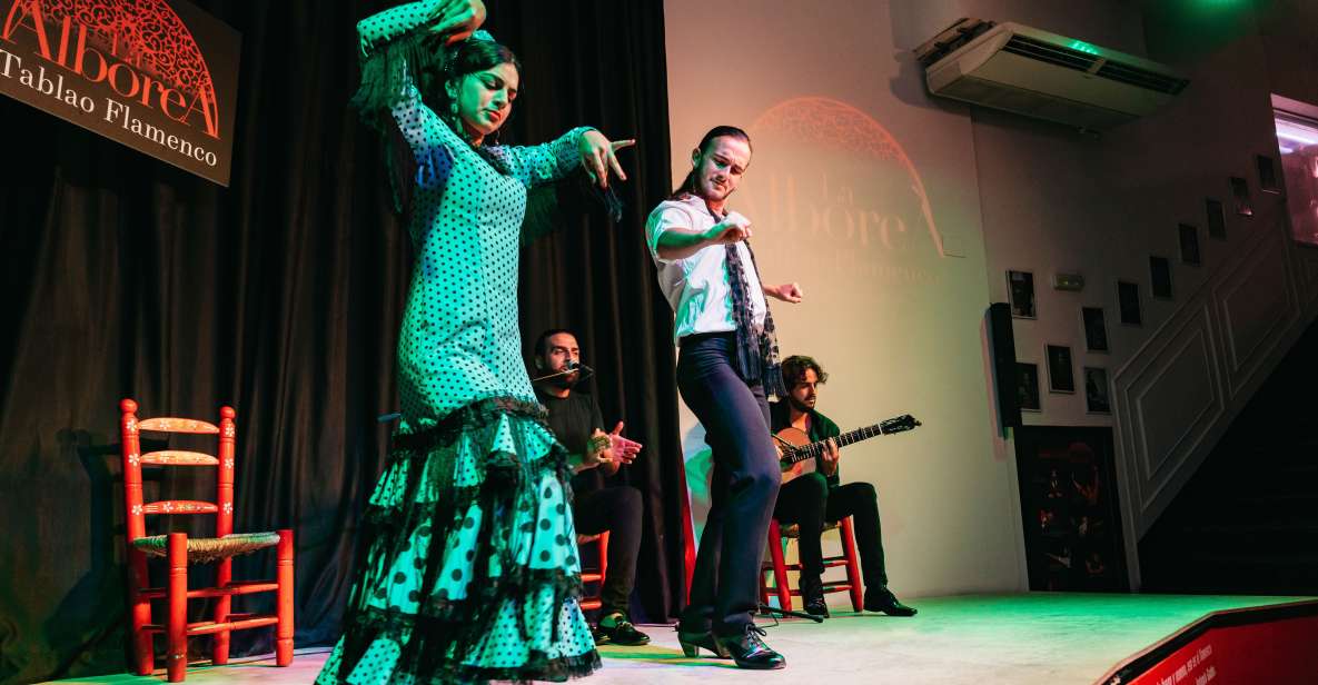 Granada: Flamenco Show in La Alboreá - Tablao La Alborea: Granada flamenco made for close-up watching