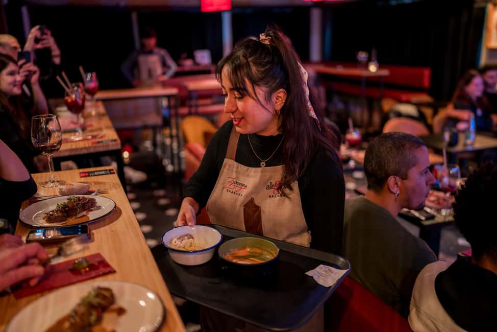 Granada: Flamenco Show with Dinner at Jardines de Zoraya - Price and value: is $67 worth it in Granada?