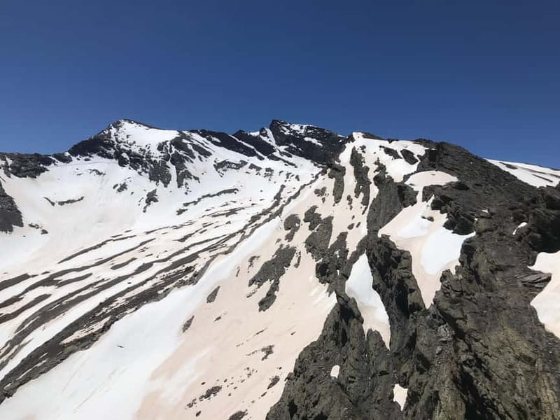 Granada: High Sierra Nevada Hiking Tour to 3000 Meters - Timing, meeting point, and what to pack so you don’t feel rushed