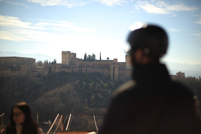 Granada Highlights Tour with Tapas Breaks by Electric Bike - Albaicín’s UNESCO streets and the most famous lookout