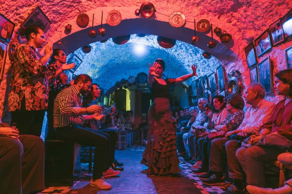 Granada: Los Amayas Cave Traditional Flamenco Show - The Show Format: Traditional Zambra Without Stage or PA