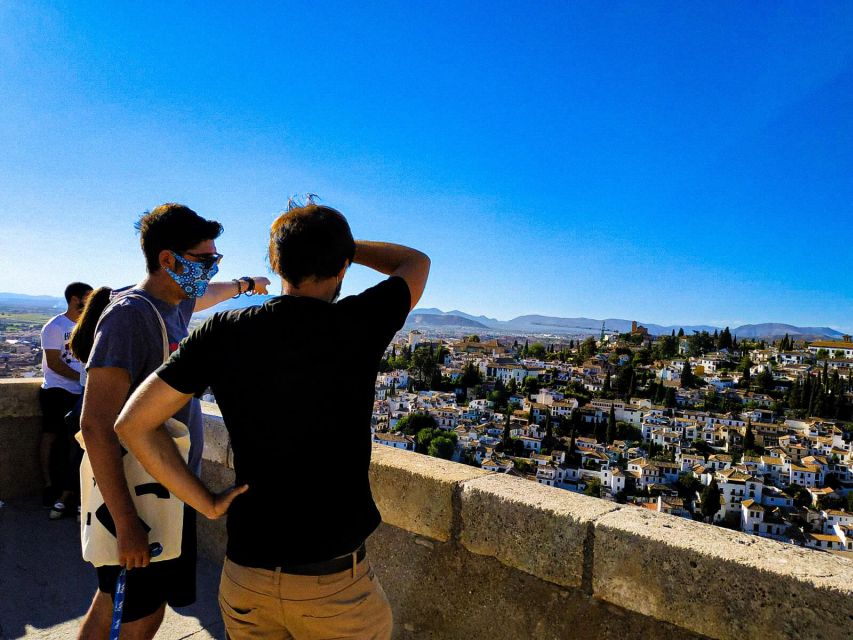 Granada: Private Full Alhambra Tour with Nasrid Palaces - Alcazaba viewpoints: the fortress that gives you Granada back