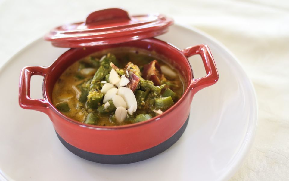 Granada: Walking Food Tour - Tapas Bars and a Very Old Tavern: The City’s Flavor Comes From the Room