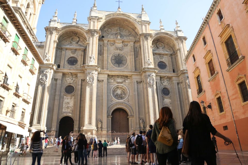 Granada: Walking Food Tour - Chikito Restaurant: Historic Hangouts and Granada Recipes on the Plate