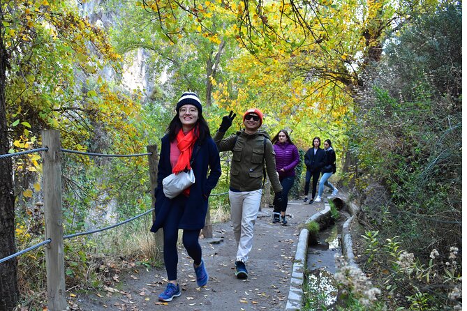 Hiking in the Canyon of the Monachil Cubs in Granada - Transport and meeting point: how to make check-in painless