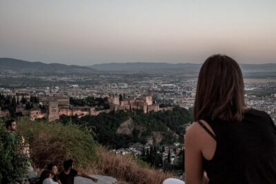 Night Adventure Tour, Play Granada Original - Albaicín After Dark: Moorish Streets and Slow Learning