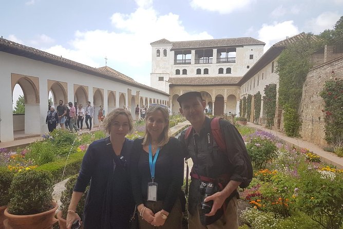 Private Alhambra Highlights Tour Including the Nasrid Palaces - Price and value: is $239.49 worth it?