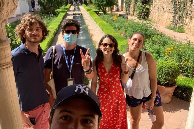 Private Tour With A Different Perspective of Alhambra - Alcazaba fortifications with soldier-level context