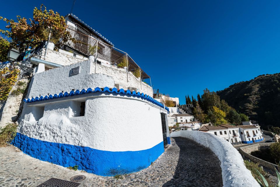 Sacromonte Caves Museum Admission Ticket - Who should book the Sacromonte Caves Museum ticket