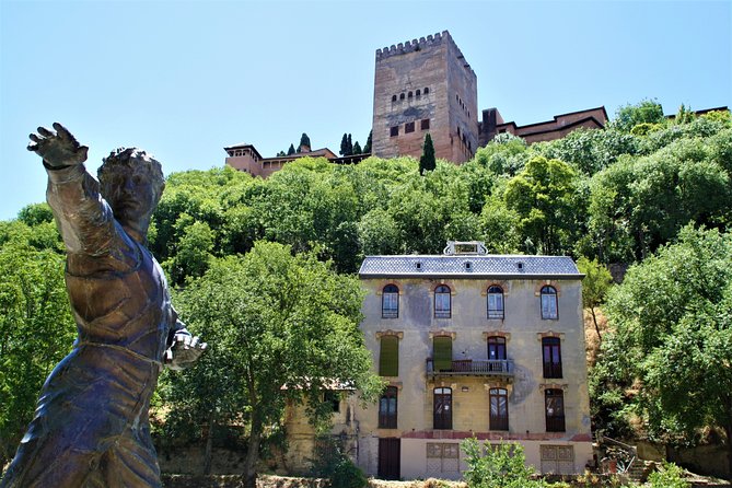 Sunset Walking Tour in Albaicín & Sacromonte - What the walk teaches you (beyond the photos)