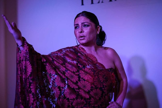 Traditional Flamenco Show - The 7:00 pm schedule: what your evening looks like